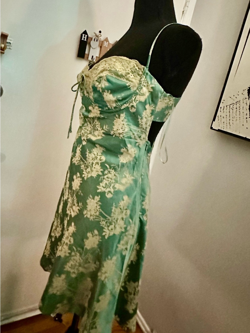 NWT Cotton Candy Green Satin Slip Dress with Cream Lace - Picture 4 of 4